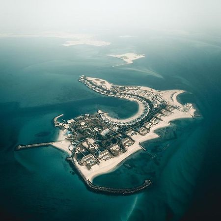 Hotel Nurai Island, Saadiyat Abú Dhabí Exteriér fotografie Aerial view of the island